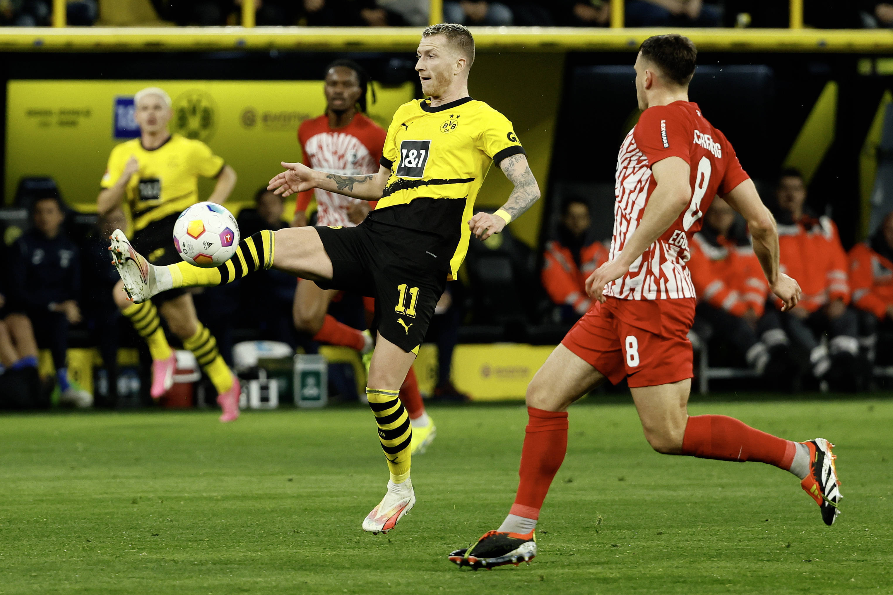 开云体育平台APP-弗赖堡客场击败对手，取得宝贵三分